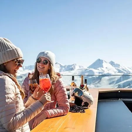 アパート Lindorfer グロースアルル